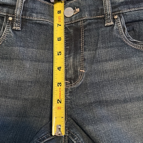 WHBM Blue Jeans - Picture 6 of 7